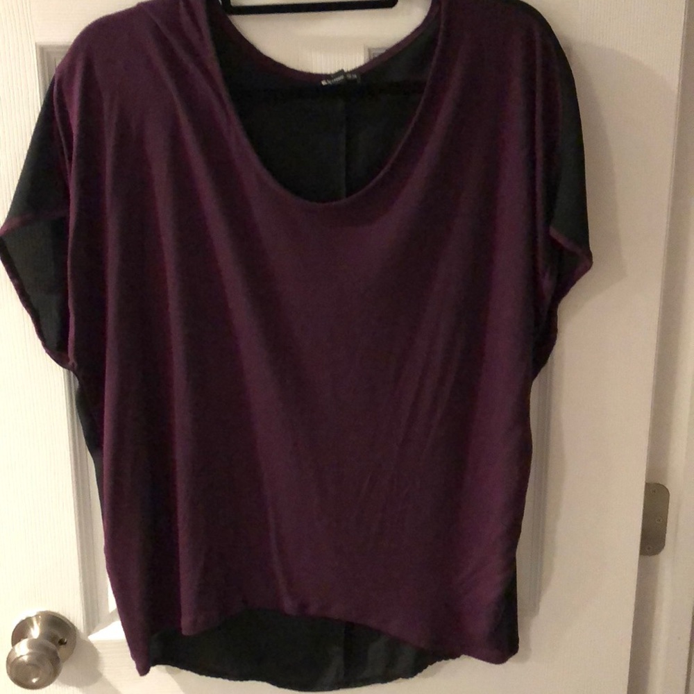 Small purple Express Short sleeve